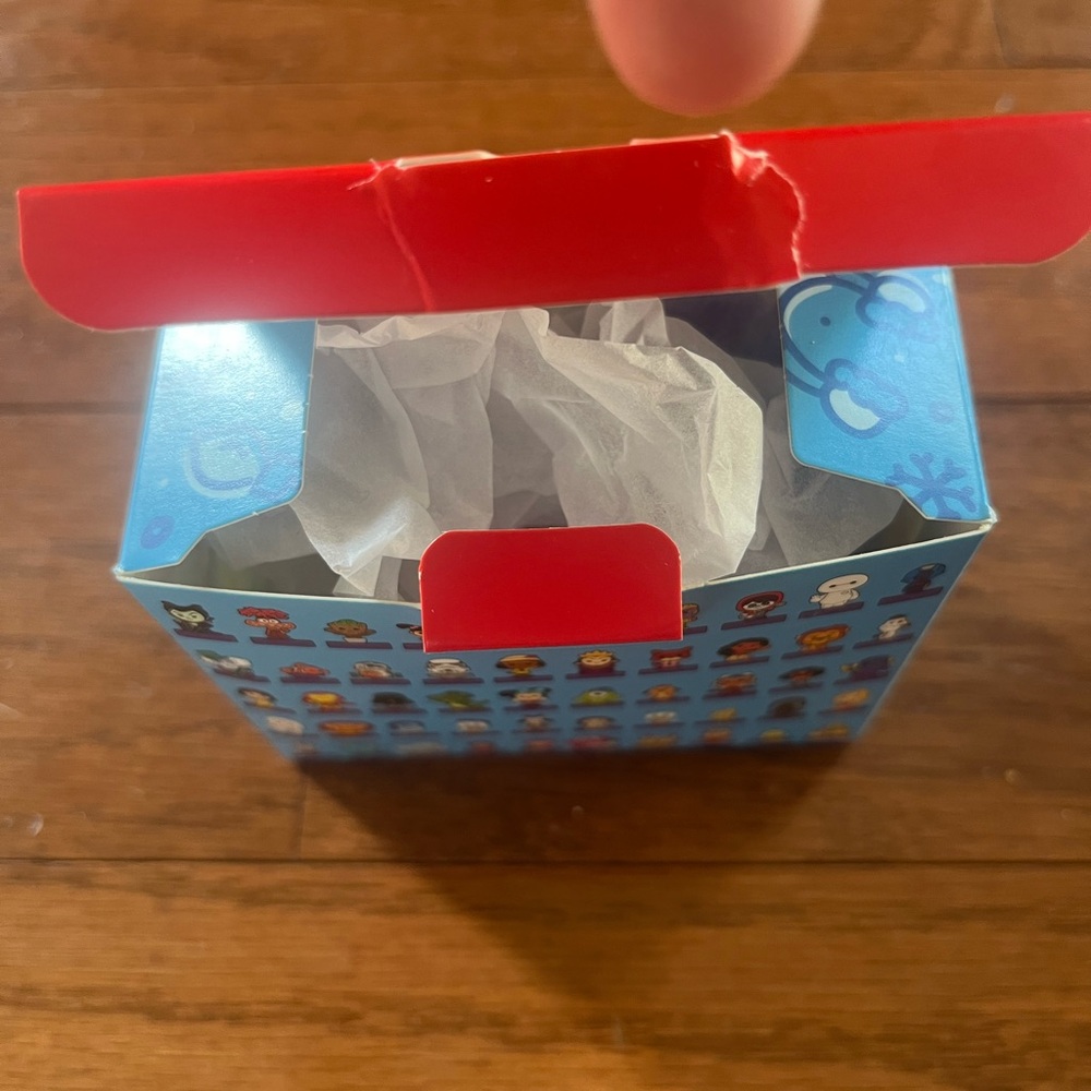 Disneyland 70 Year McDonalds Happy Meal Toy 2025 
Mr. Incredible and Mirabel - Picture 6 of 6